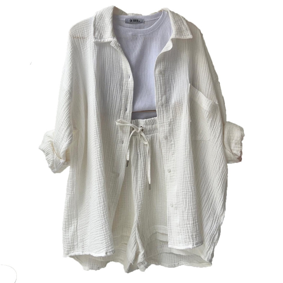 Ensemble élégant et confortable : chemise en chambray + short taille haute